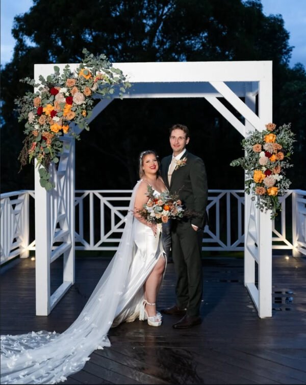 Elaborate Arbor Flowers
