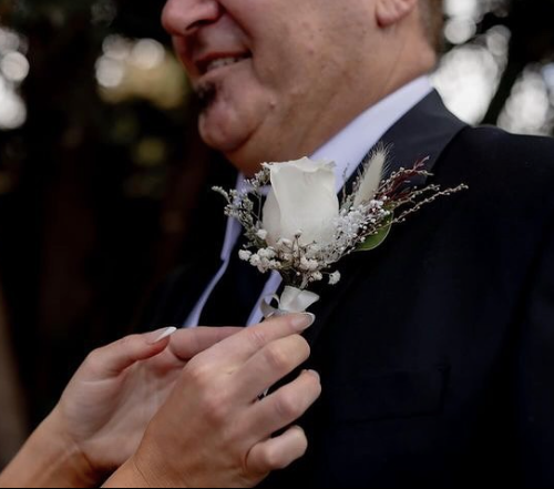 Classic Buttonholes