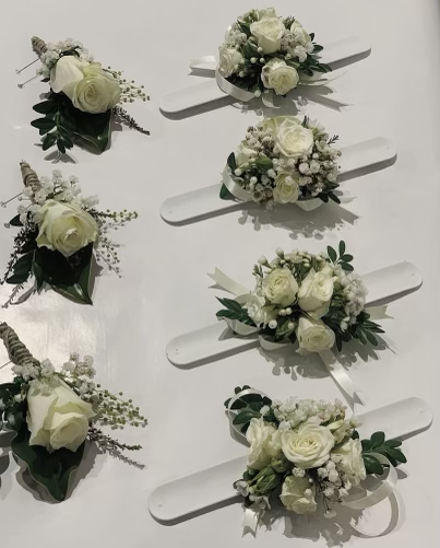 Signature Wrist Corsage